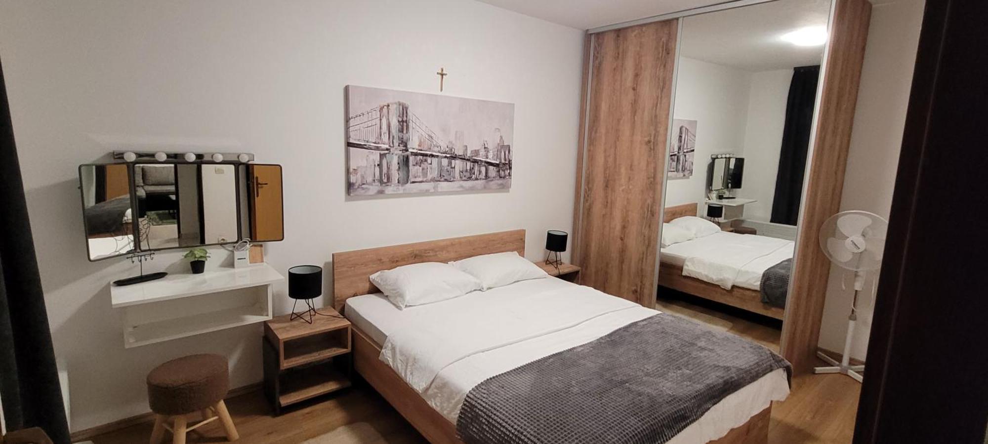 Kod Dide - Entry With Pin 0-24H Apartment Slavonski Brod Ngoại thất bức ảnh
